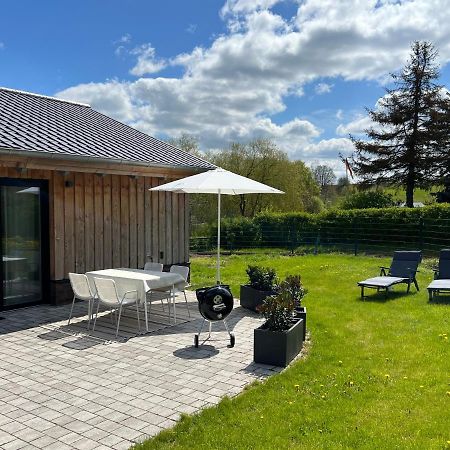 Ferienhaus Auszeit Mit Sauna Schwarz Buitenkant foto