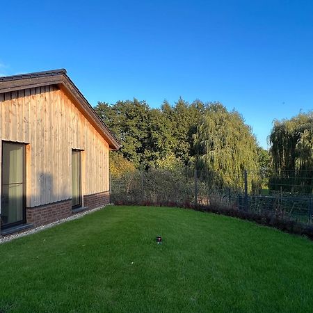 Ferienhaus Auszeit Mit Sauna Schwarz Buitenkant foto