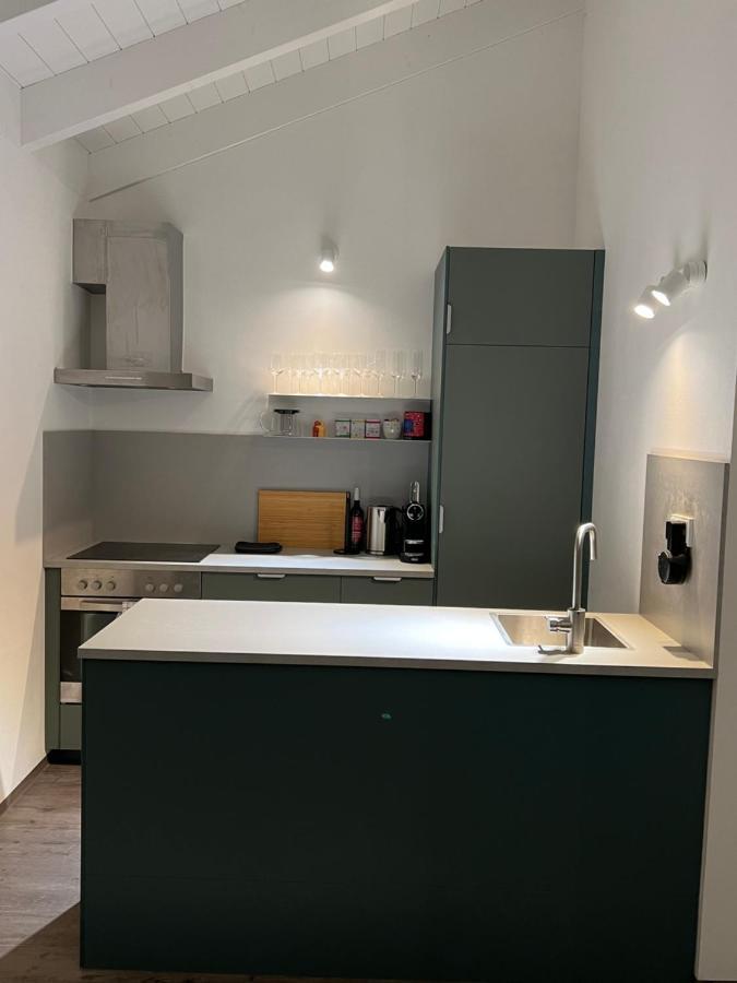 Ferienhaus Auszeit Mit Sauna Schwarz Buitenkant foto