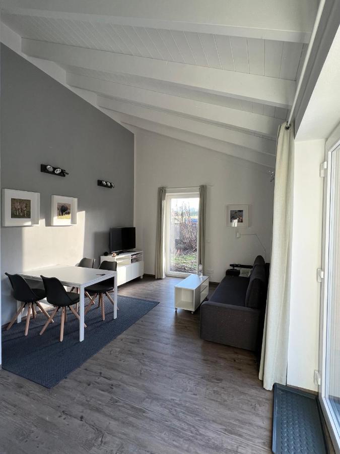 Ferienhaus Auszeit Mit Sauna Schwarz Buitenkant foto