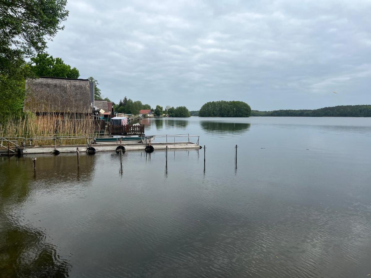 Ferienhaus Auszeit Mit Sauna Schwarz Buitenkant foto