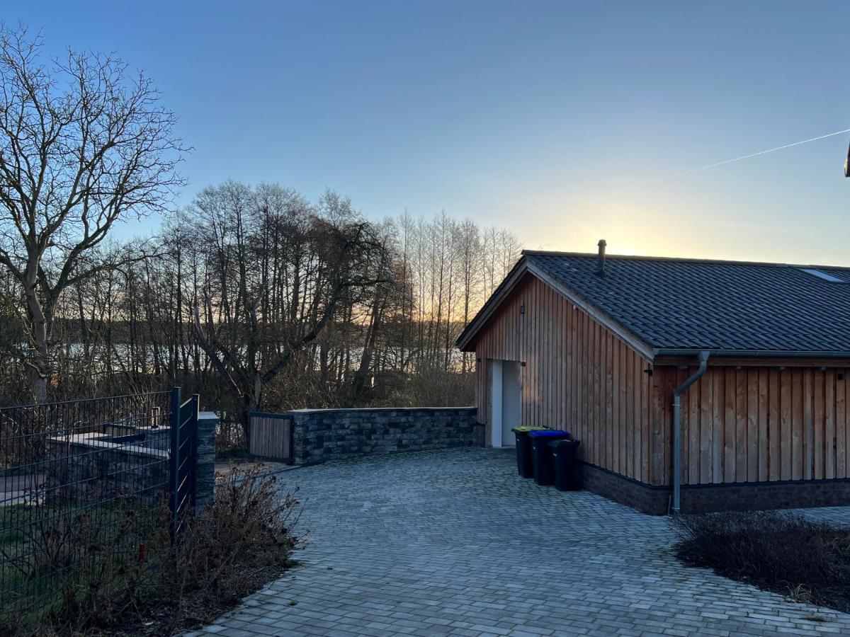 Ferienhaus Auszeit Mit Sauna Schwarz Buitenkant foto