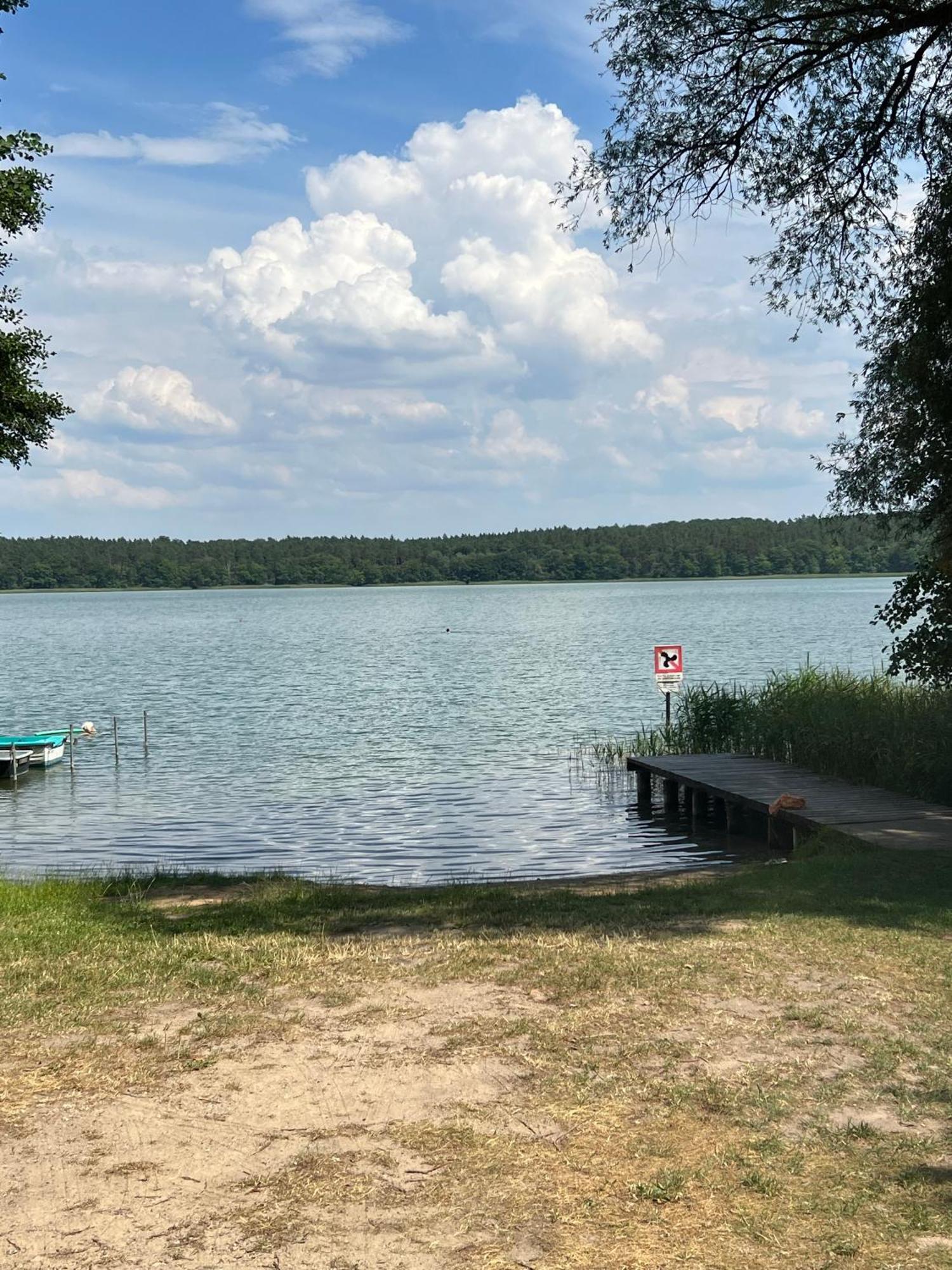 Ferienhaus Auszeit Mit Sauna Schwarz Buitenkant foto