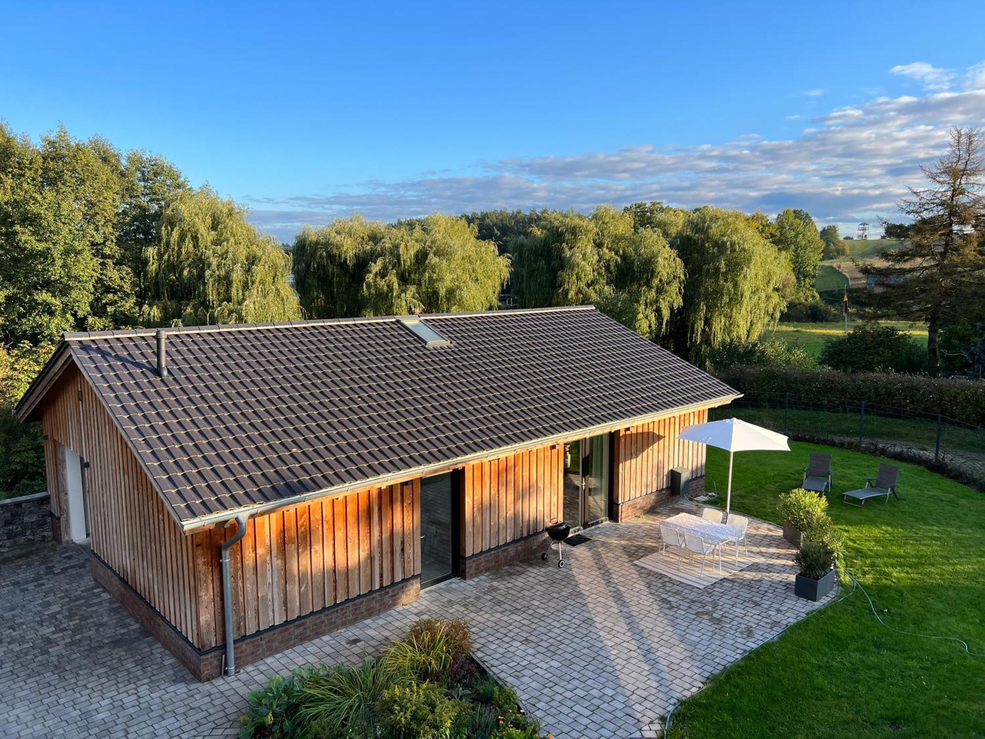 Ferienhaus Auszeit Mit Sauna Schwarz Buitenkant foto